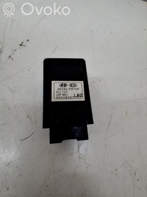 KIA Carens III Unidad de control/módulo de carrocería central 