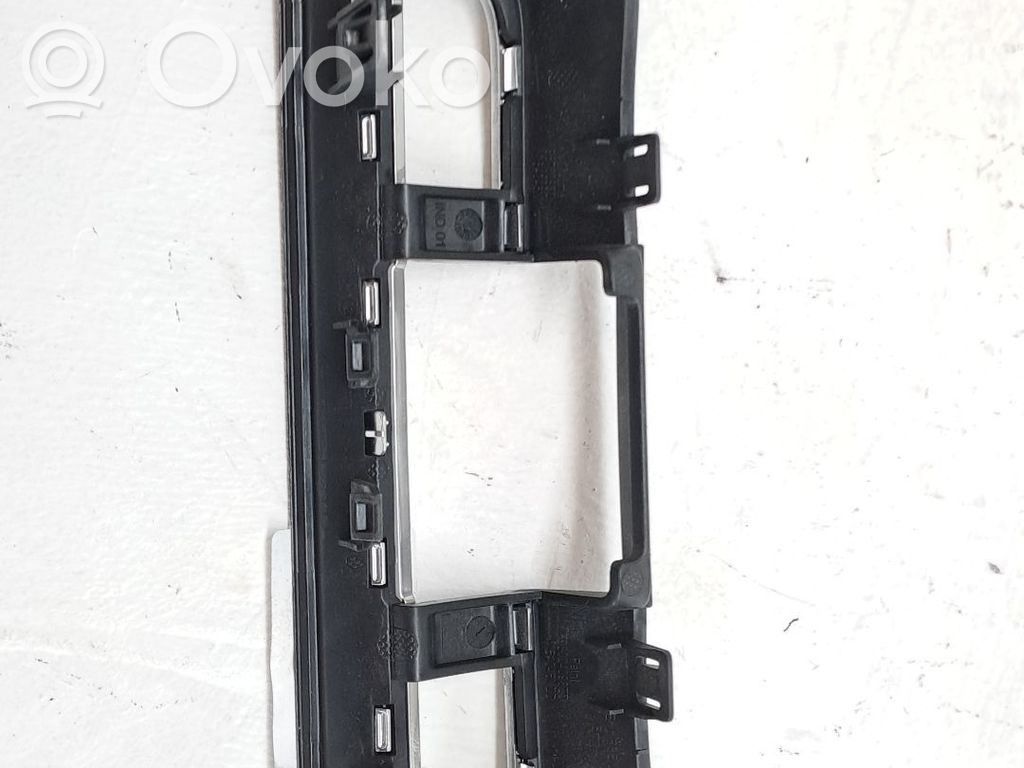 Citroen C4 I Picasso Alte piese caroserie 
