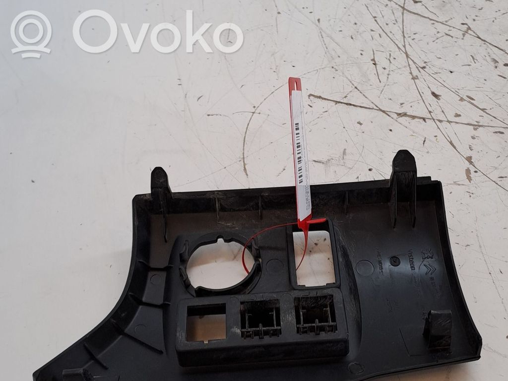 Citroen Berlingo Alte piese caroserie 