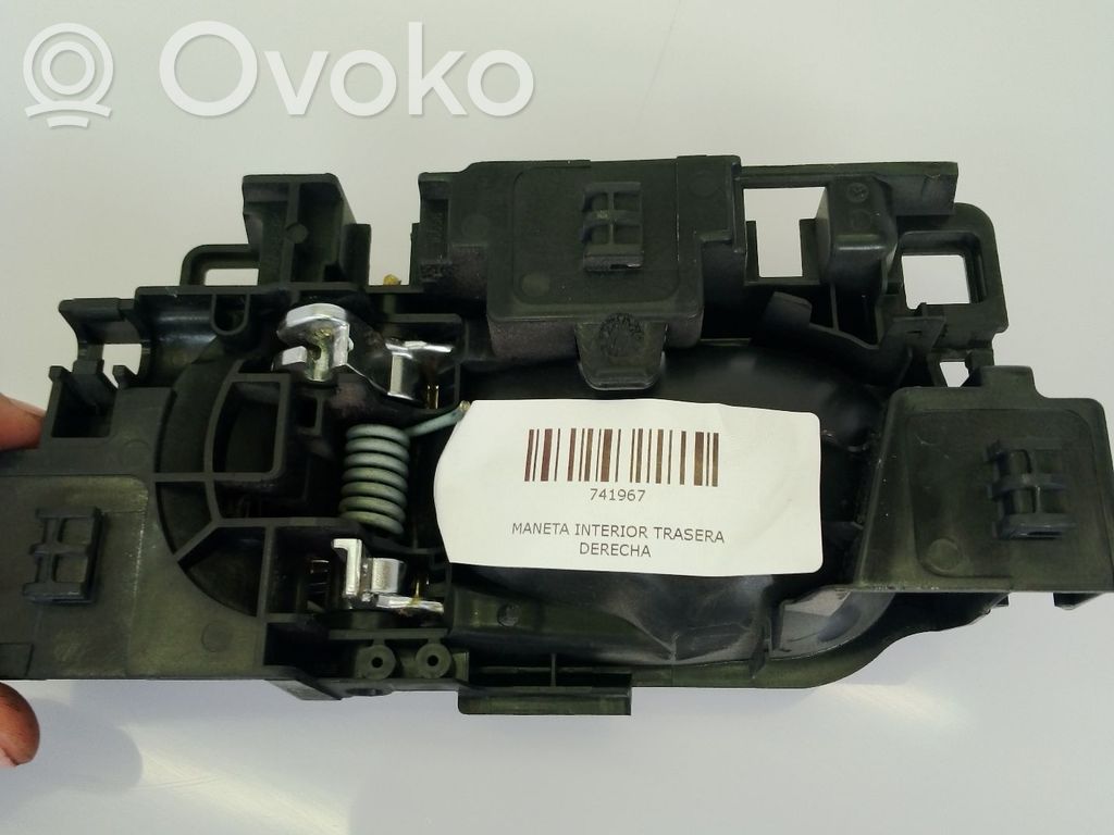 Manecilla interna puerta trasera   98012885VV