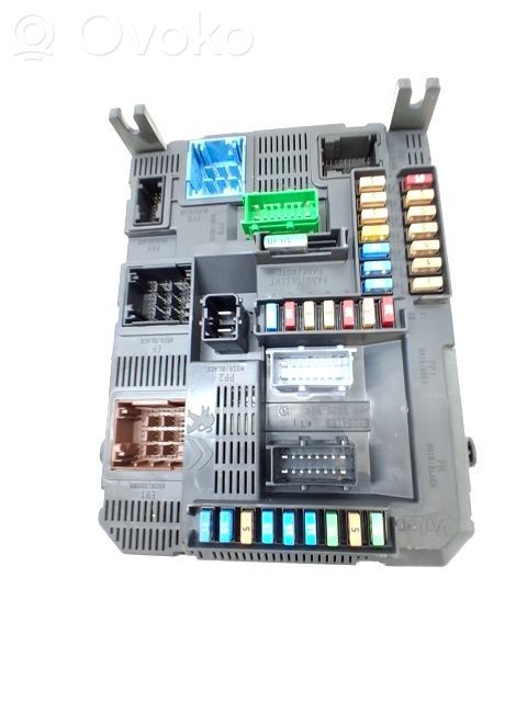 Módulo de fusible   1611427780