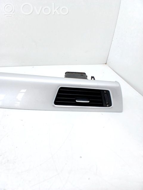 BMW 3 E90 E91 Prietaisų skydelio apdaila 