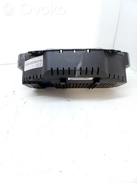 Speedometer (instrument cluster)   4E0920900EX,4E0920900E