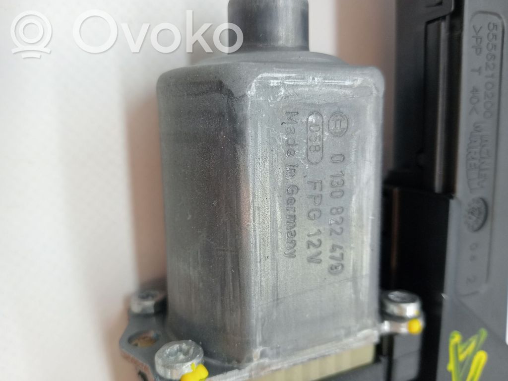 Motor del regulador de la ventanilla de la puerta delantera   807310596R