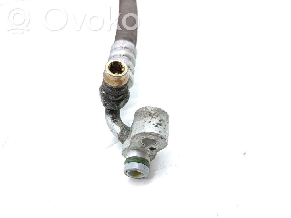 Manguito/racor flexible para A/C   8387405