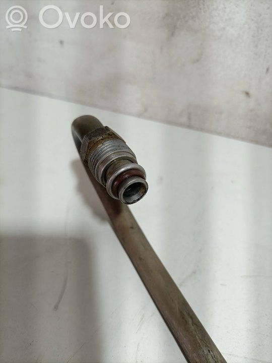 Volkswagen Amarok Cuplaj/manșon flexibil A/C 