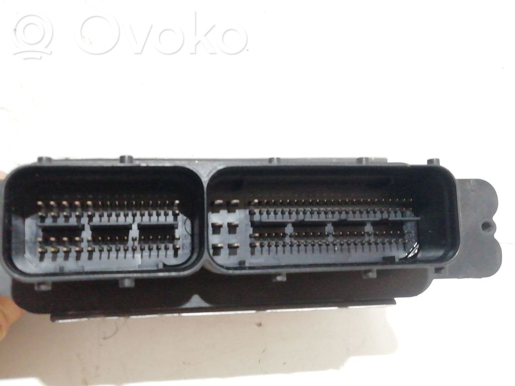 Komputer / Sterownik ECU silnika   04E907309BJ,04E907309BJ,0261S12602