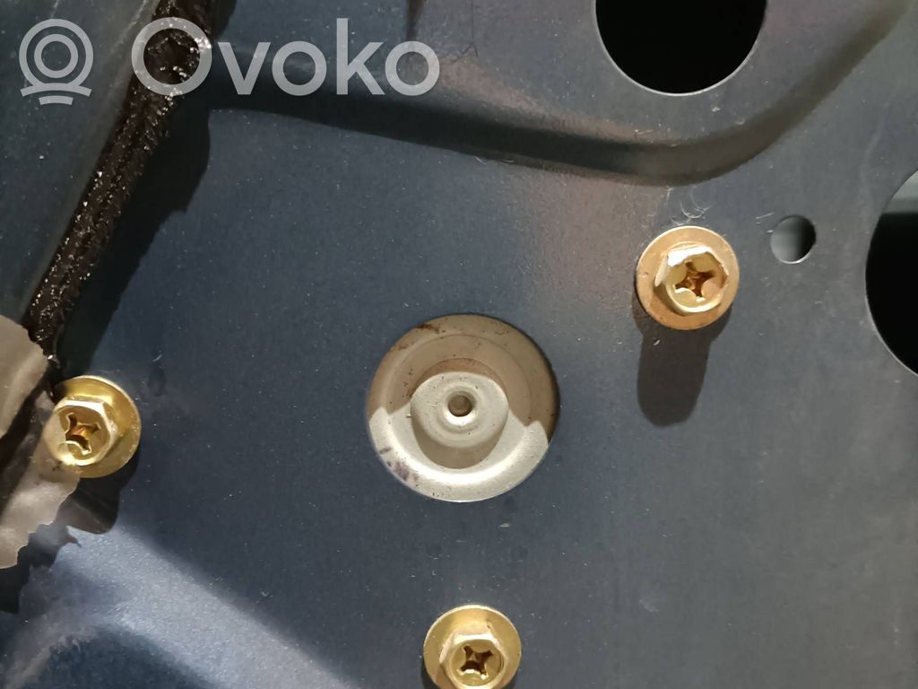 Regulador de ventanilla eléctrico de puerta delantera   MB517476