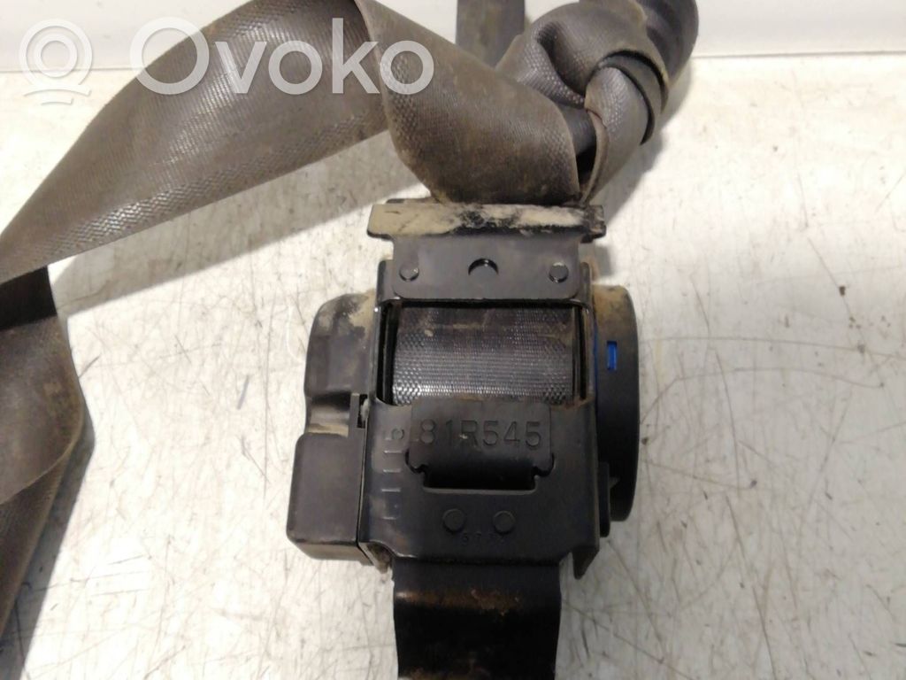 Mitsubishi Montero Cinturón delantero 
