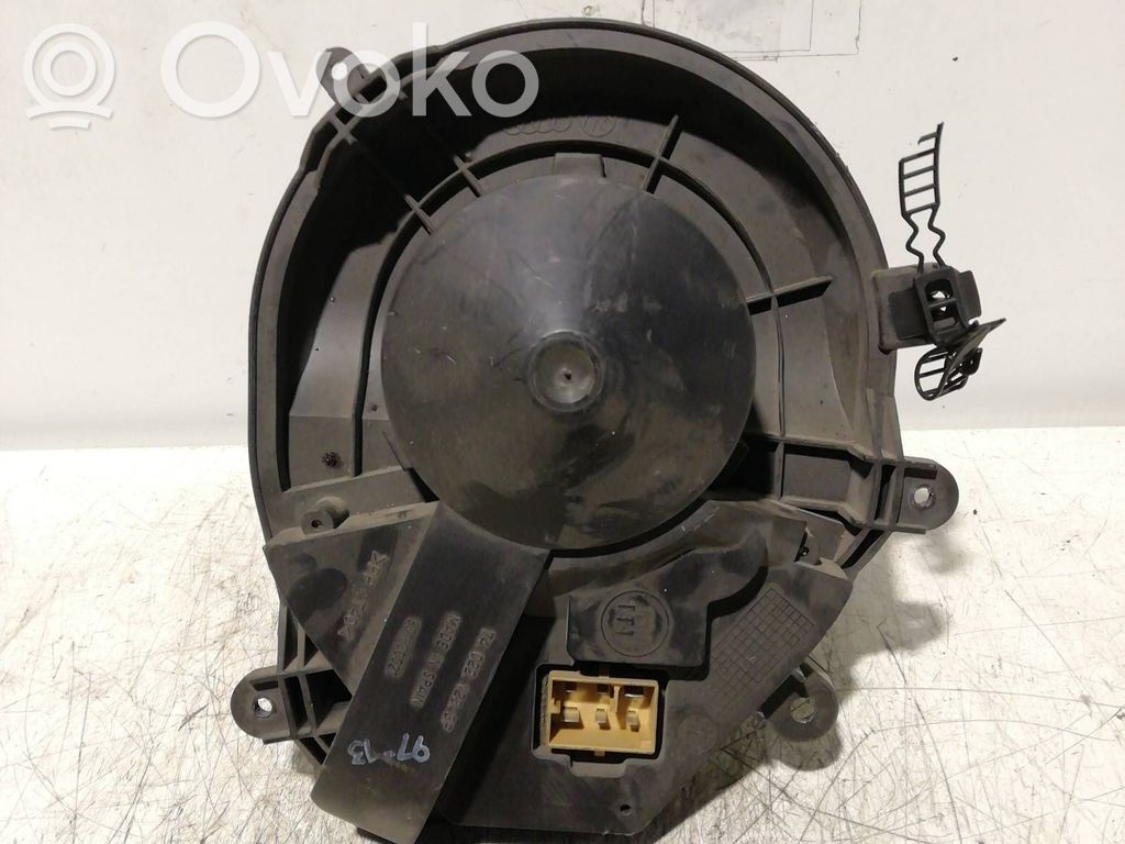 Ventilator aerotermă   8D1820021,740221233F,8D1820021