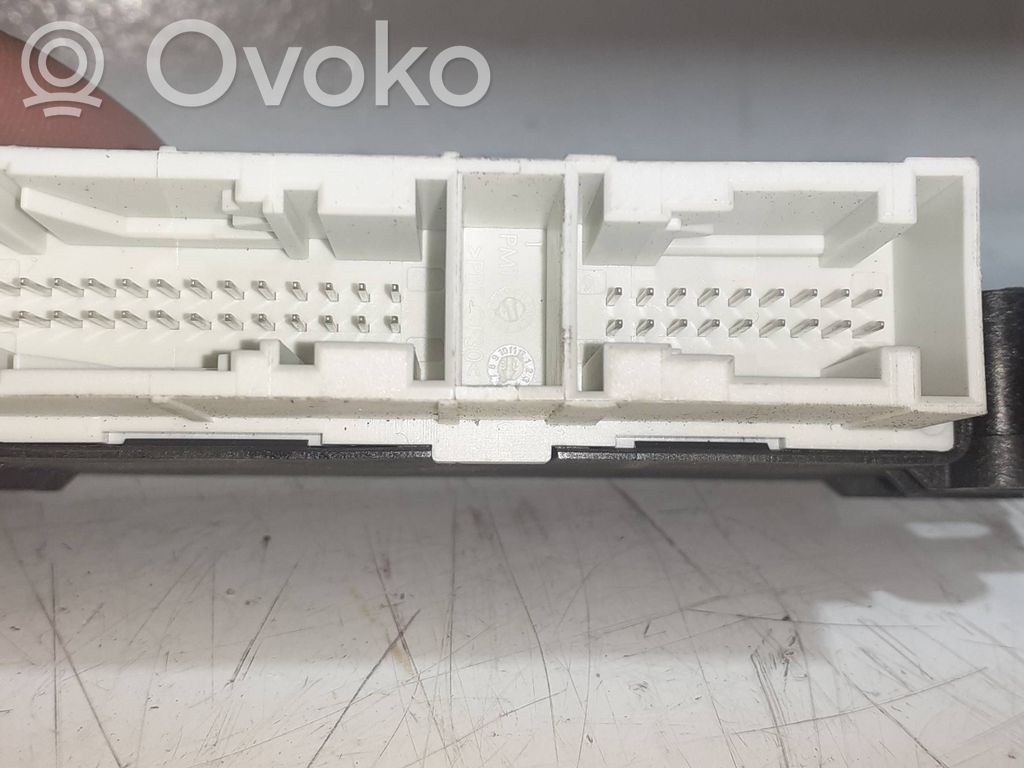 Sterownik / Moduł komfortu   5Q0919294K