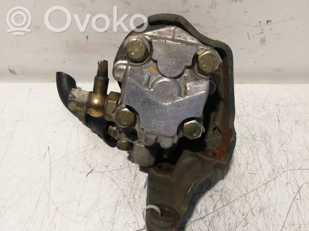 Ohjaustehostimen pumppu   7D307853,7D307853