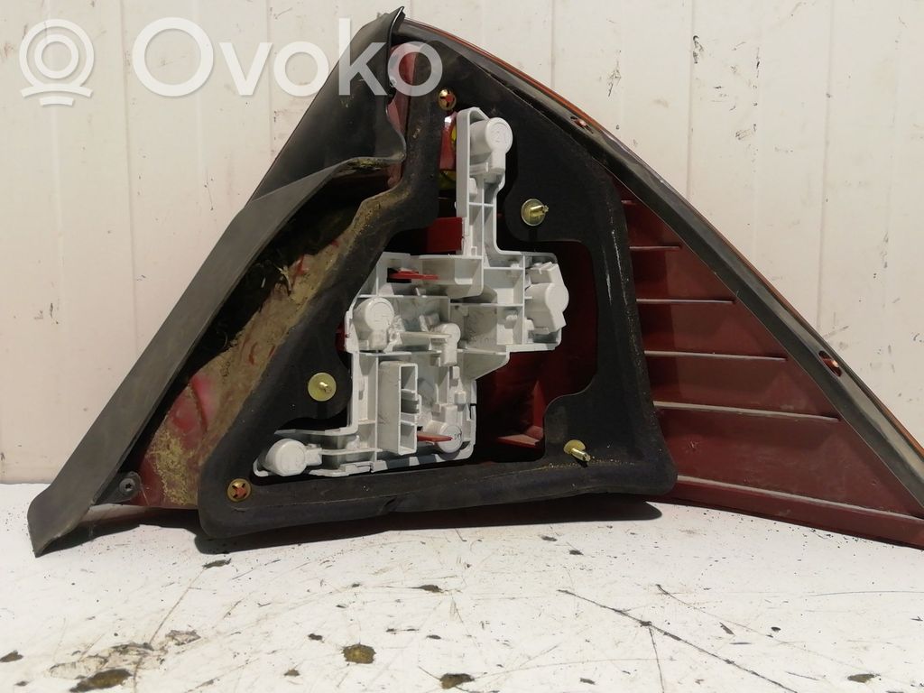 Ford Mondeo Mk III Bec lampă spate 