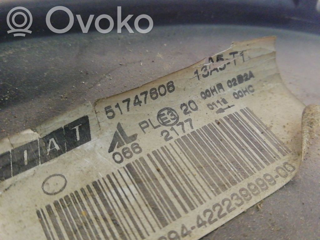 Etu-/Ajovalo   51747606,51747606