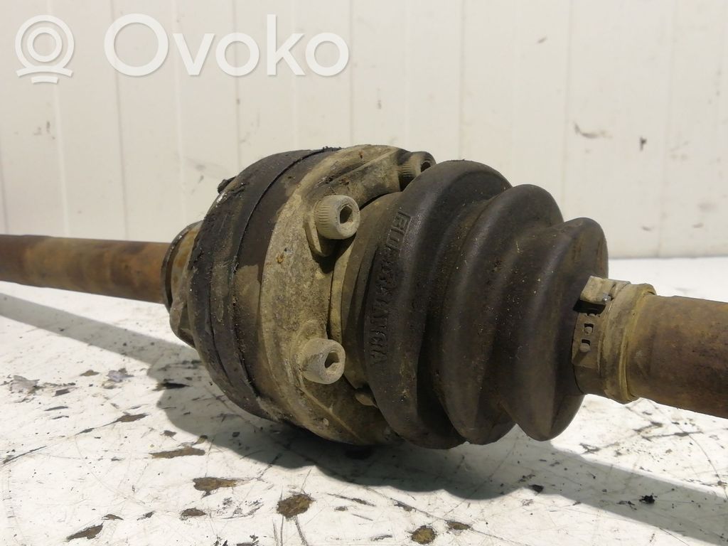 Etuvetoakseli   46308080