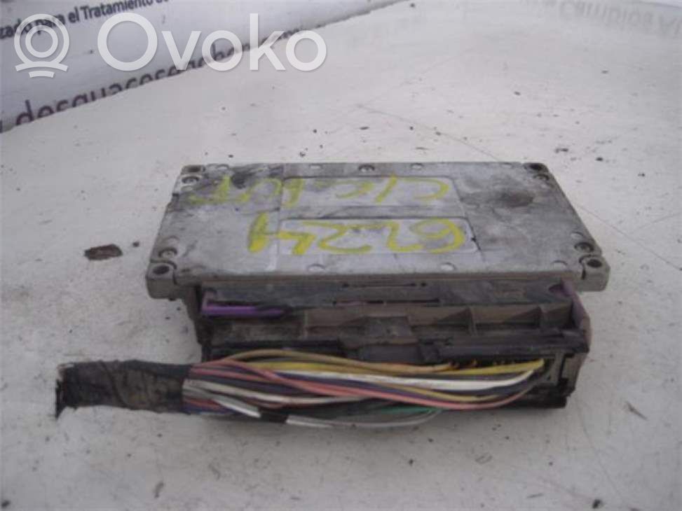 Unidad de control/módulo ECU del motor   7700115799,7700115799,S105280007