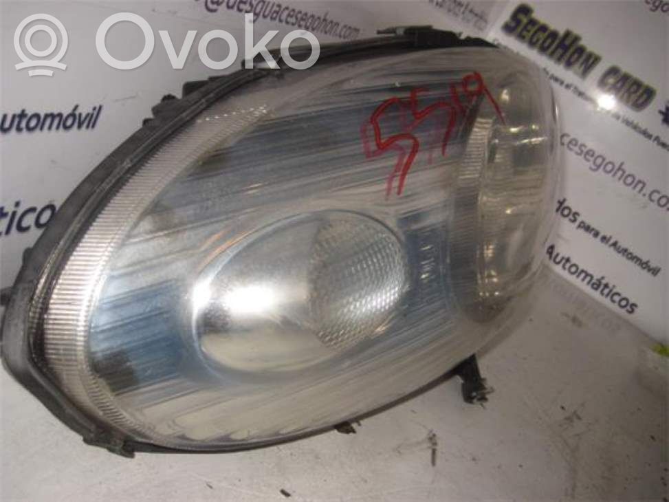 Scheinwerfer   89007101
