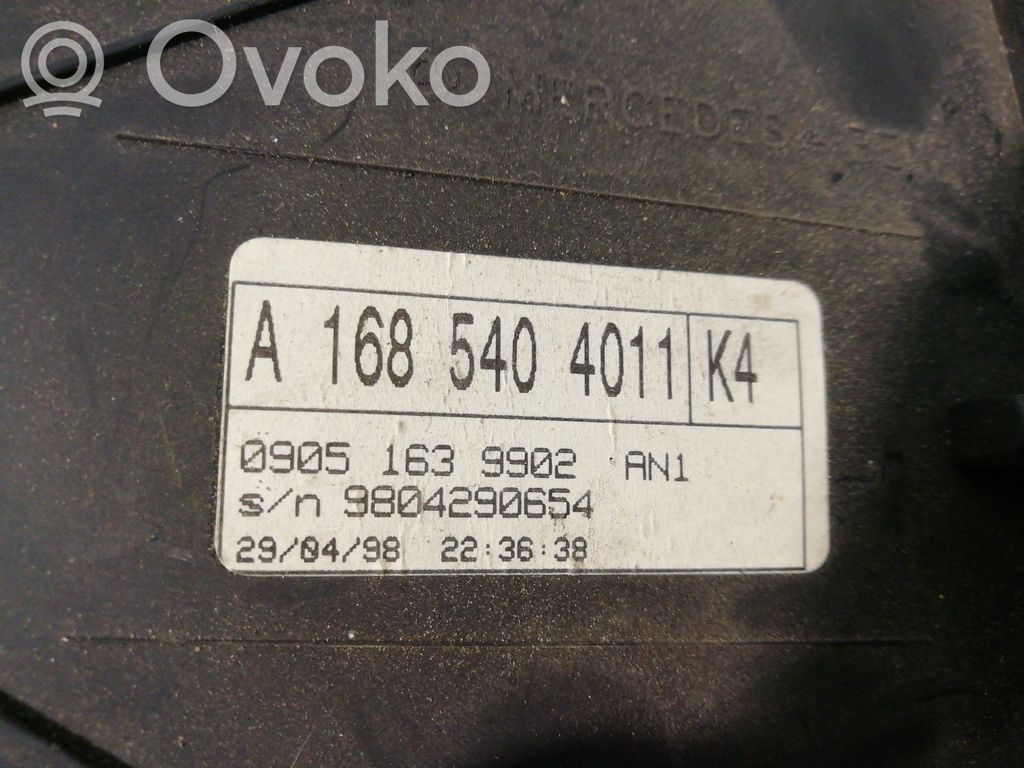 Mercedes-Benz A W168 Licznik / Prędkościomierz 