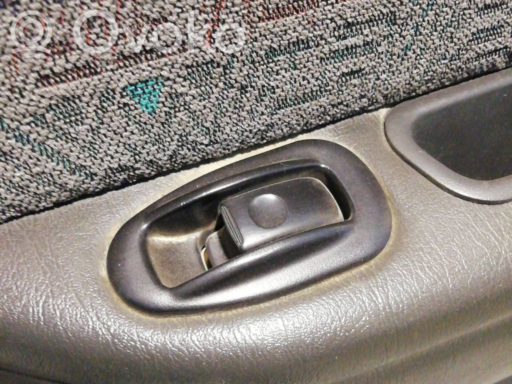 Mitsubishi Carisma Macara electrică geam ușă față 