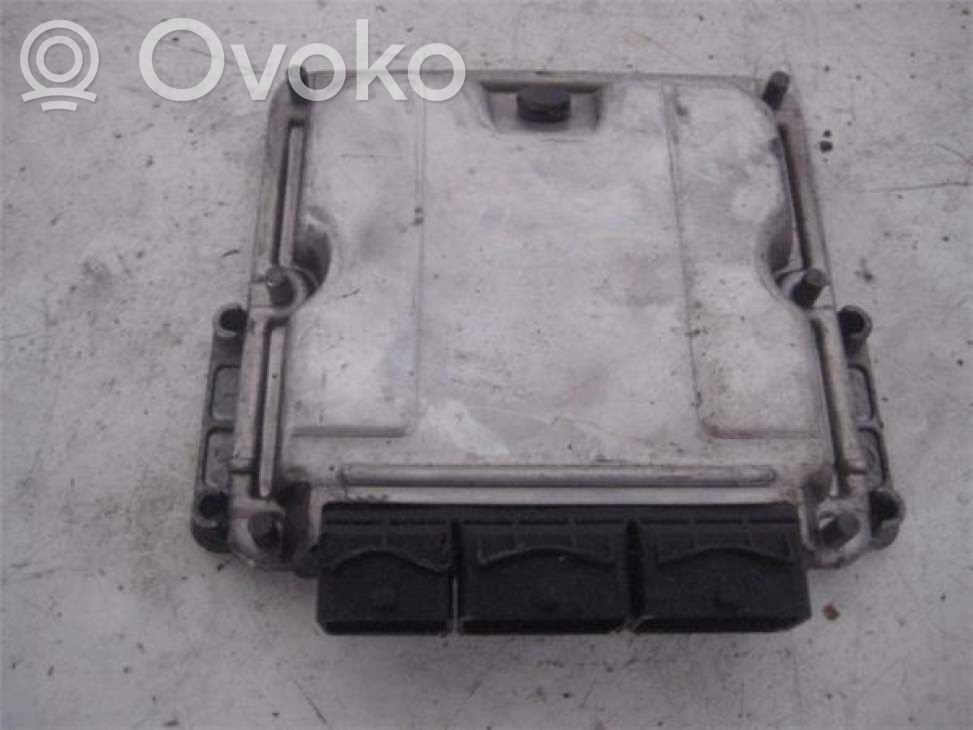 Motorsteuergerät ECU   8200039569,8200039569,281001934