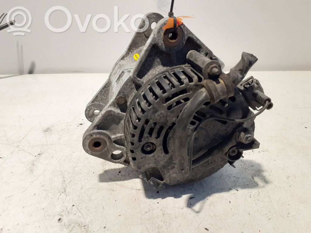 Volkswagen Golf III Generator/alternator 