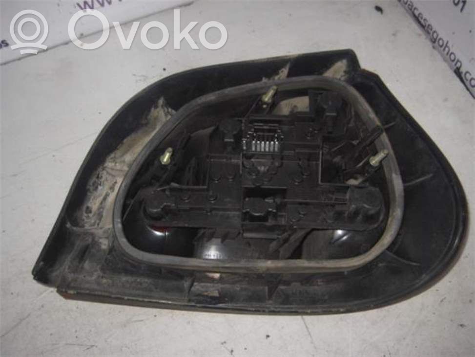 Lámpara de faros/luces traseros   7700428320,7700428320