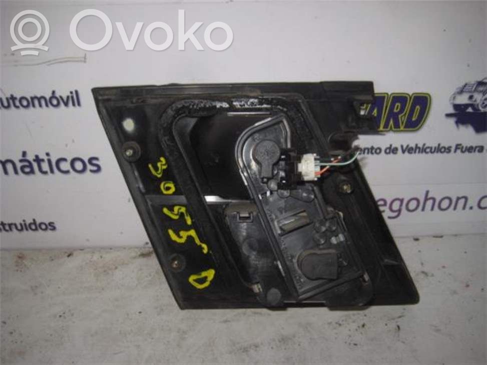 Nissan Primera Żarówka lampy tylnej 