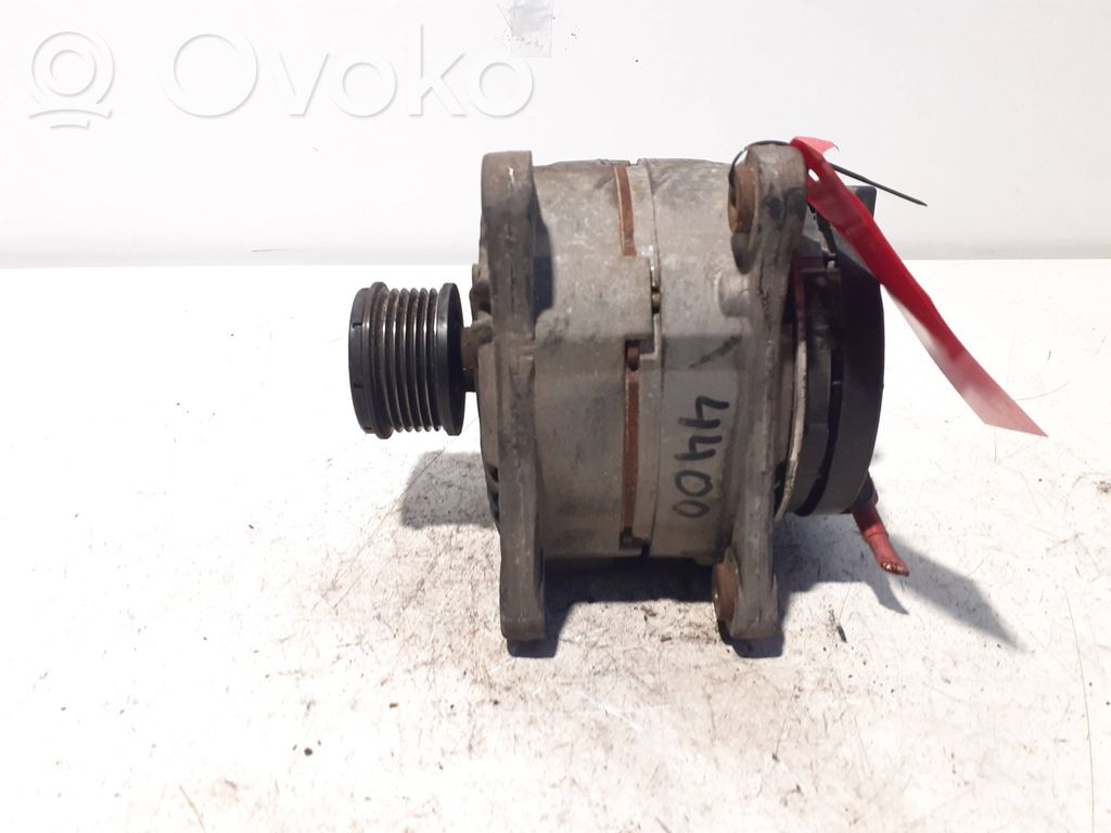 Alternador   8200390675,8200390675,0124425037