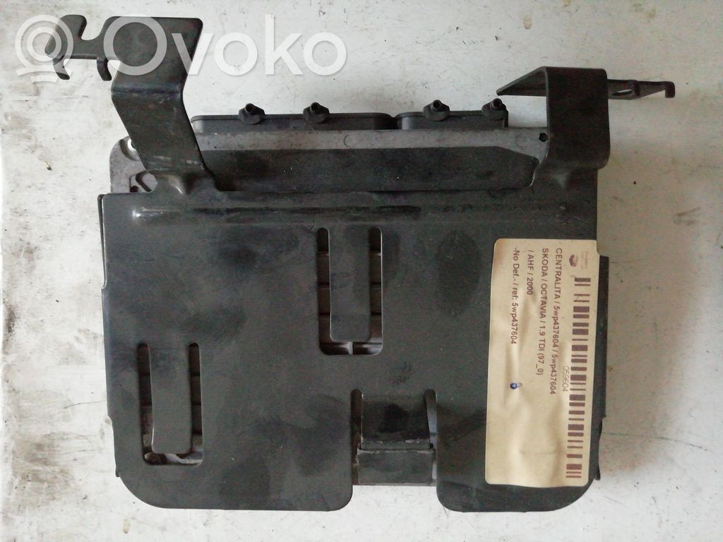 Skoda Octavia Mk1 (1U) Unidad de control/módulo ECU del motor 