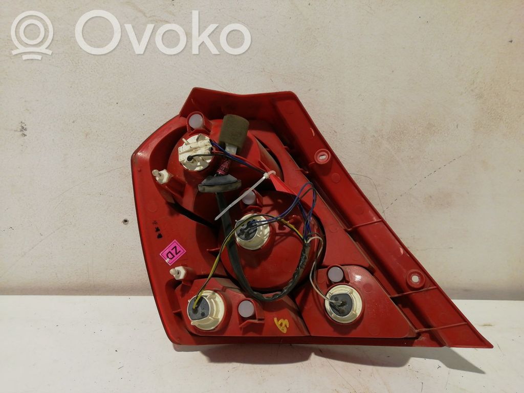 Lámpara de faros/luces traseros   300267R,300267R