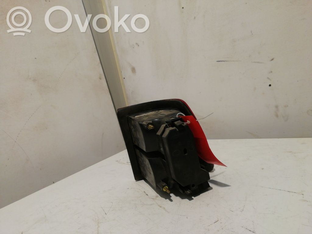 Takavalon polttimo   96163700