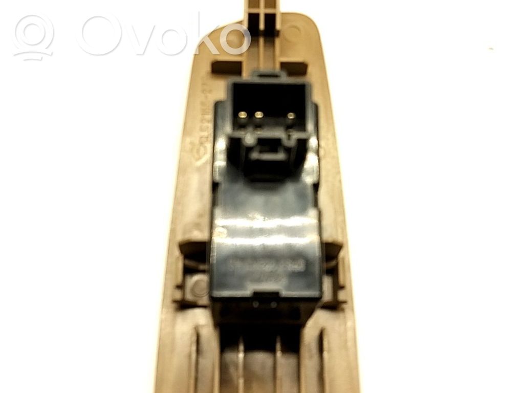 Comutator comandă geamuri electrice   8584008001EAC