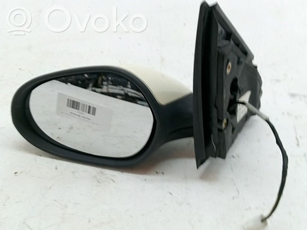 Lancia Ypsilon Front door electric wing mirror 