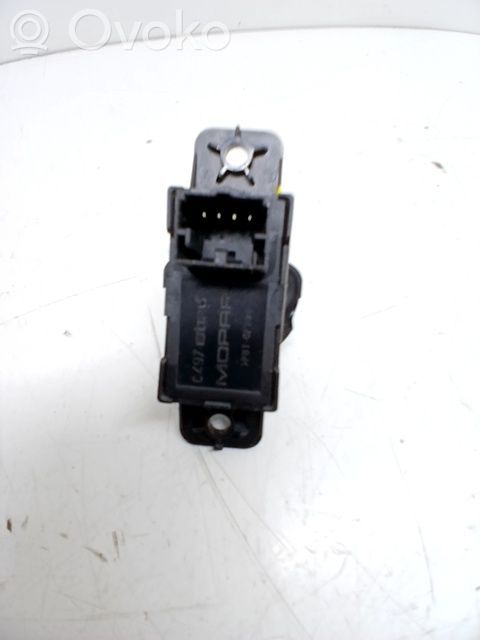 Interruptor del elevalunas eléctrico   735627592