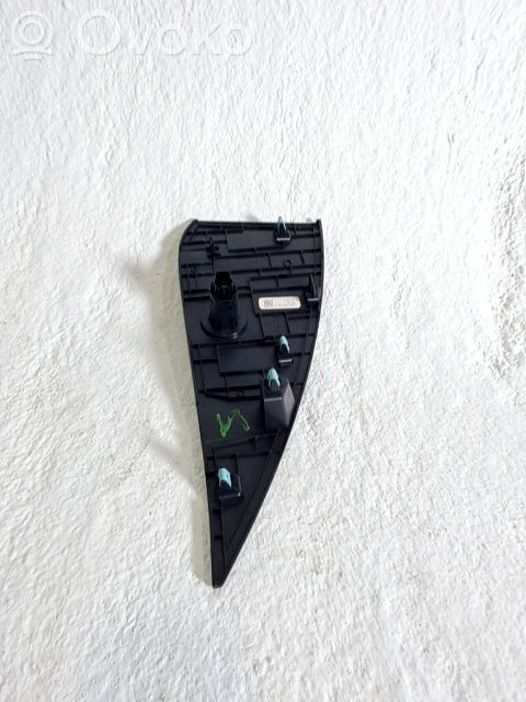 Moldura del panel   2476983,LJ8BR044C60CB319W