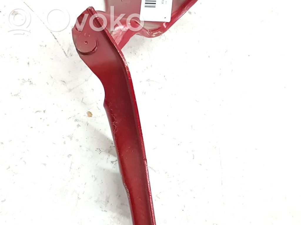 Opel Astra L Balamale capotă