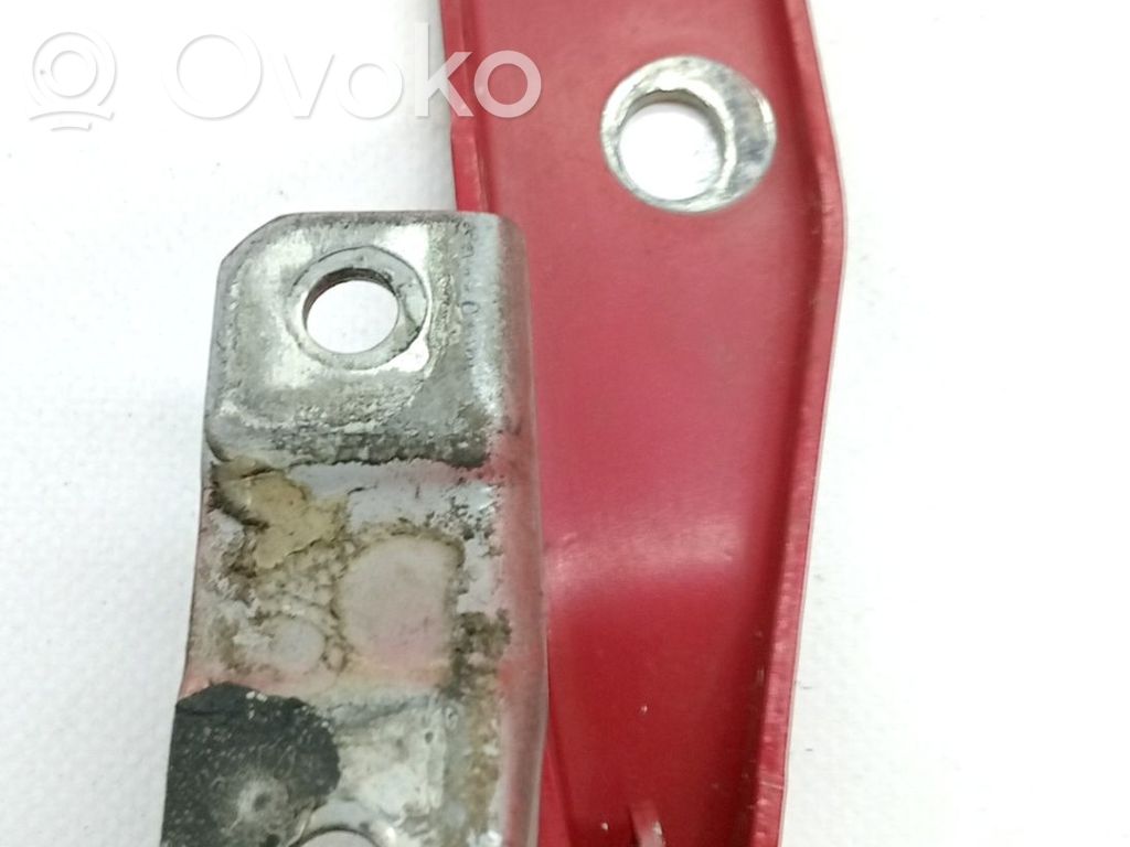 Cerniere del vano motore/cofano   8P0823302