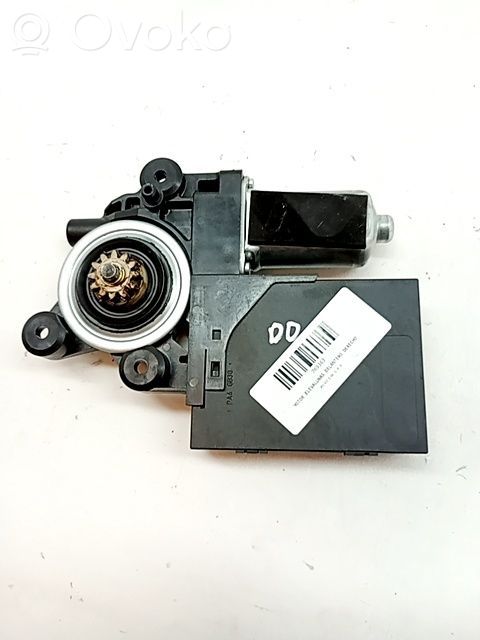 Motor del regulador de la ventanilla de la puerta delantera   31295235,31295174AA