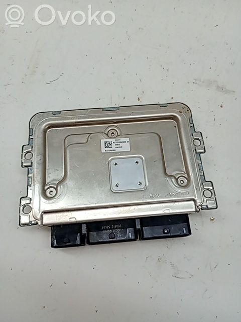 Unité de commande, module ECU de moteur   169102609R,169103283R,169105671R