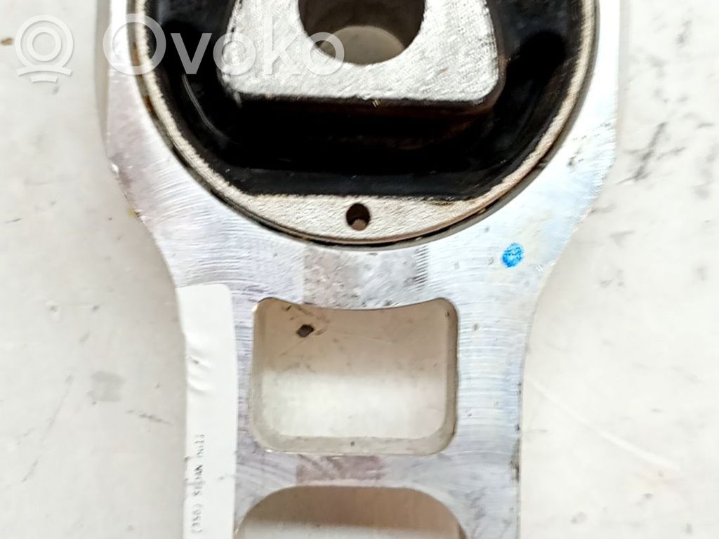 Engine mount bracket   52078934