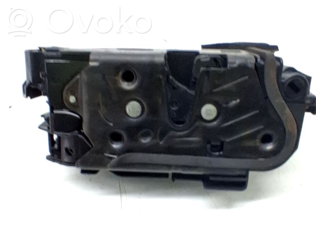 Volkswagen Polo Serratura portiera anteriore