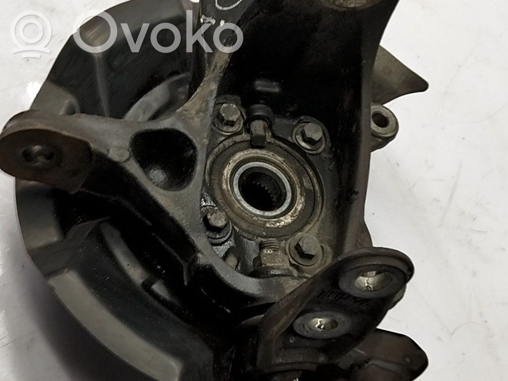 Achsschenkel vorne   31216779795