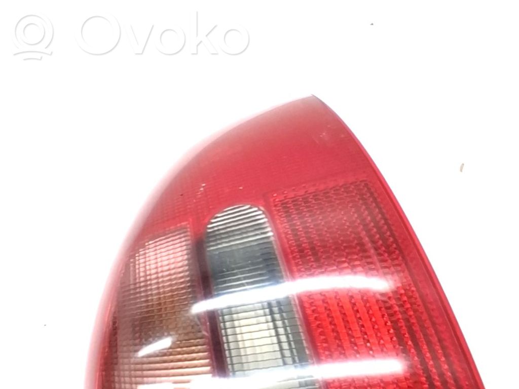 Takavalon polttimo   4B5945096