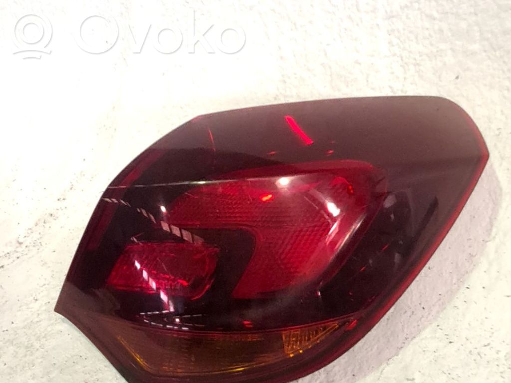 Lámpara de faros/luces traseros   13319948