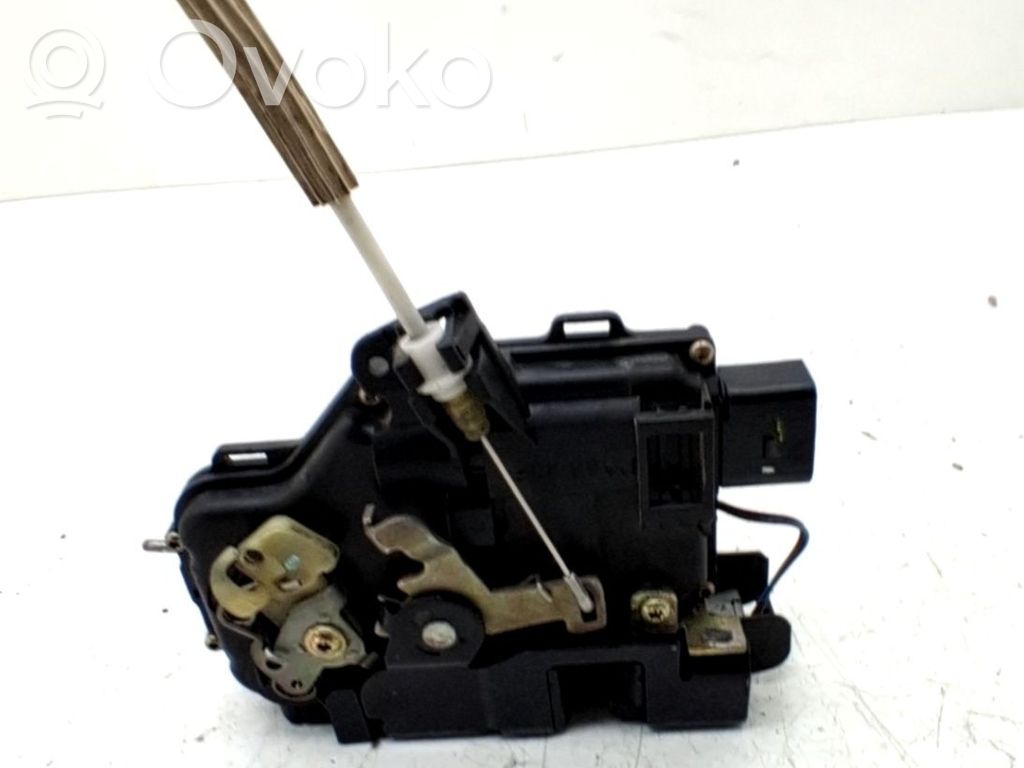 Türschloss vorne   4B1837015G