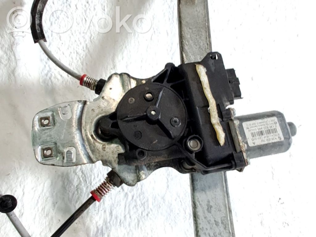 Regulador de ventanilla eléctrico de puerta delantera   9222FX