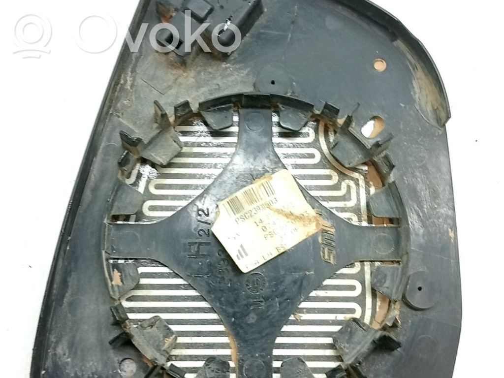 Opel Astra L Sivupeilin lasi 