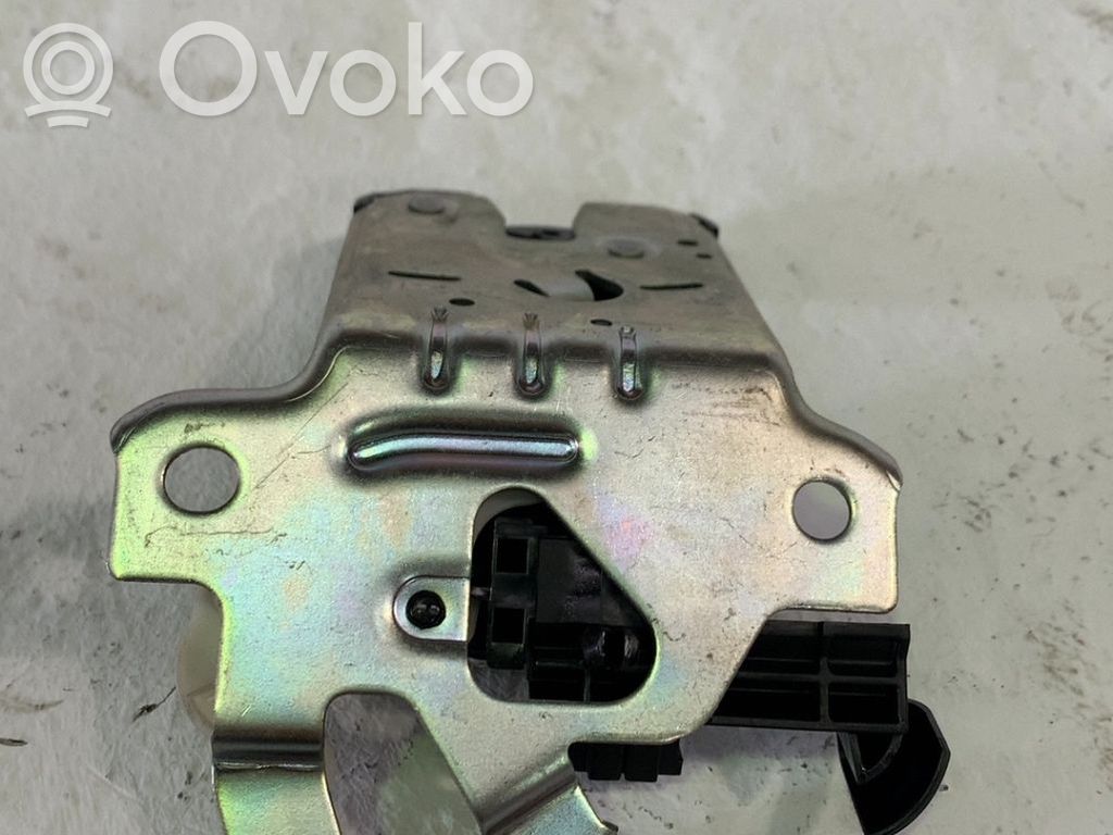 Tailgate lock latch   3V0827505D