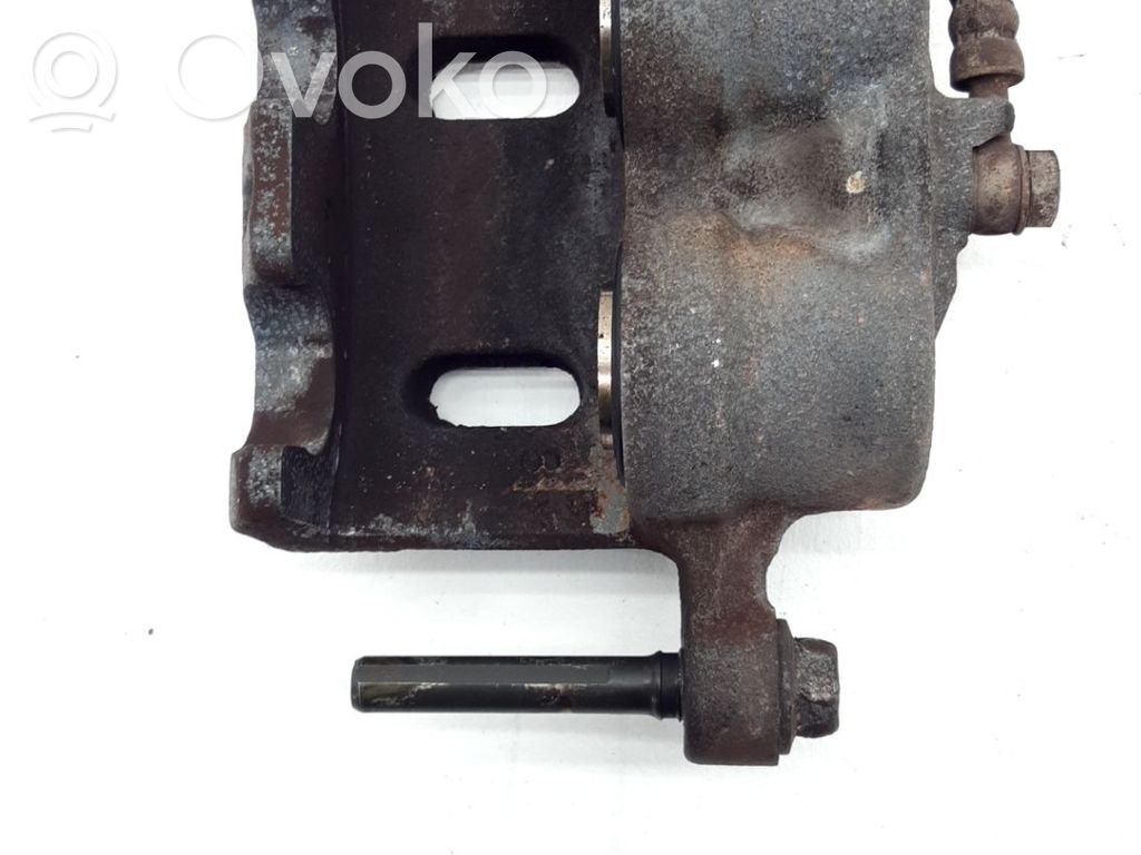 Bremssattel vorne   MR249964