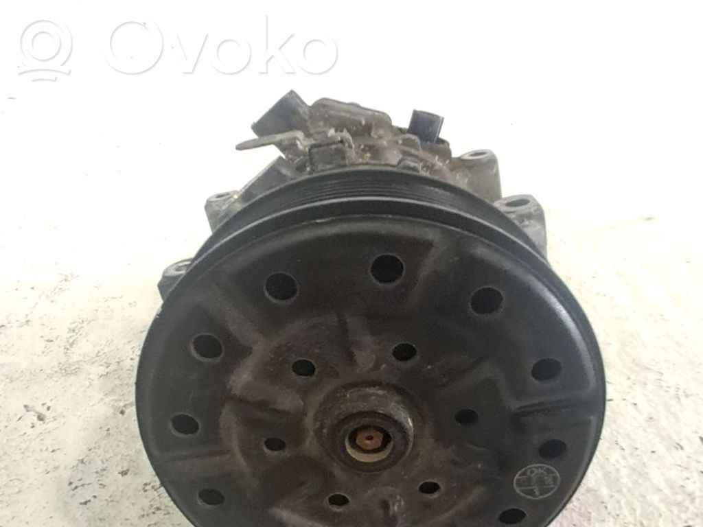 Ilmastointilaitteen kompressorin pumppu (A/C)   8831005120